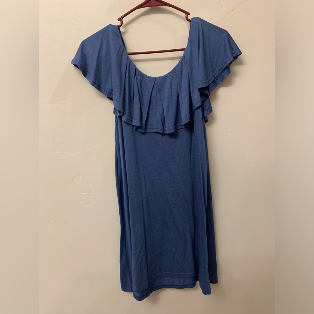 Women’s Ruffle Dresss - Picture 2 of 3